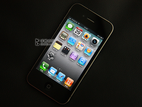 iPhone 4于25日国内上市 16GB售4999元 