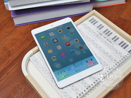 A7搭视网膜屏 苹果iPad mini 2促销