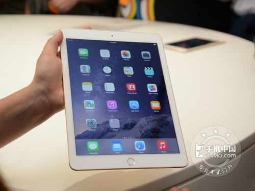 港版金色64G 成都iPad Air2报价3980