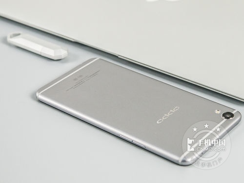 好音质痛快畅听 OPPO R9全网通售2280元